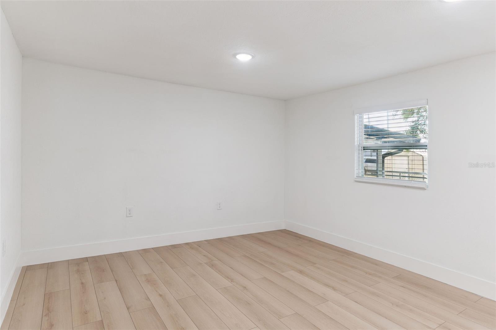 HAZEL CREST - Residential