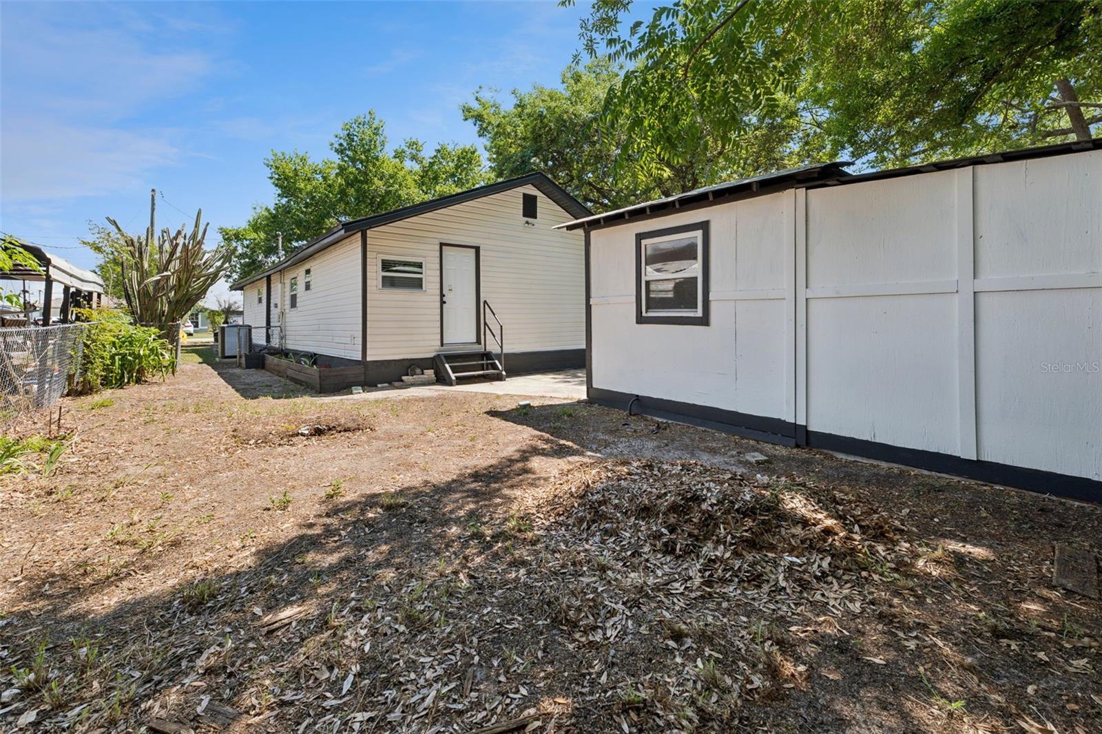 HAZEL CREST - Residential