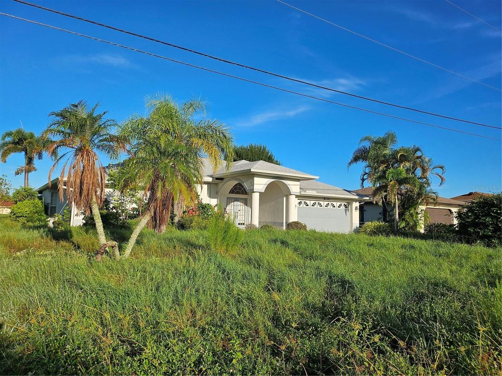 Photo of 2141 Peterborough Road, Punta Gorda, FL 33983 (MLS # TB8432130)