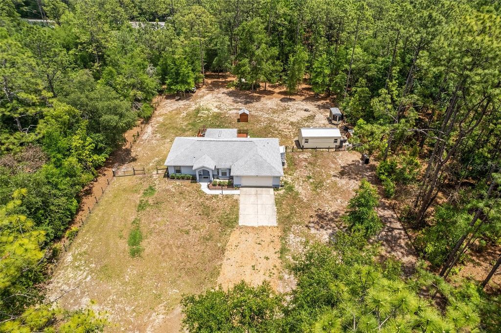 Photo of 8125 SW 130th Terrace, Dunnellon, FL 34432 (MLS # OM724152)