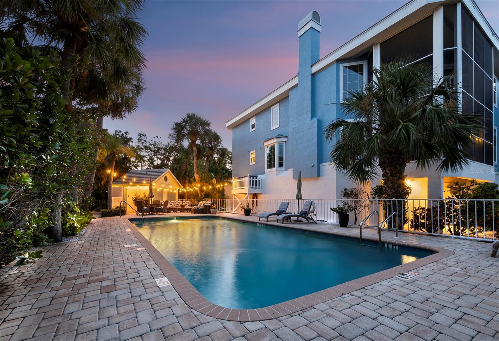 SOMERSET COVE - Residential