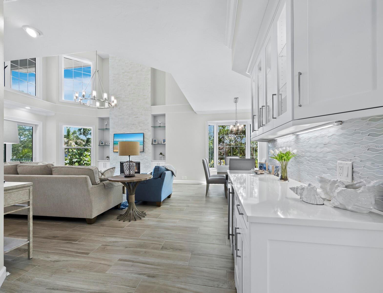 SOMERSET COVE - Residential