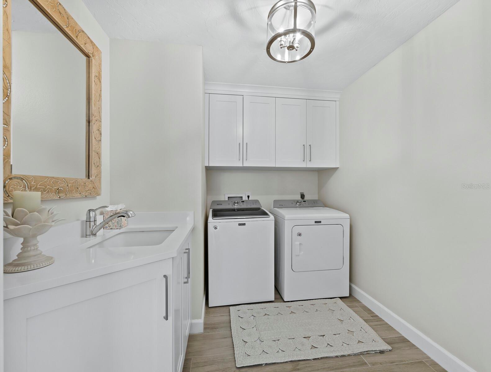 SOMERSET COVE - Residential