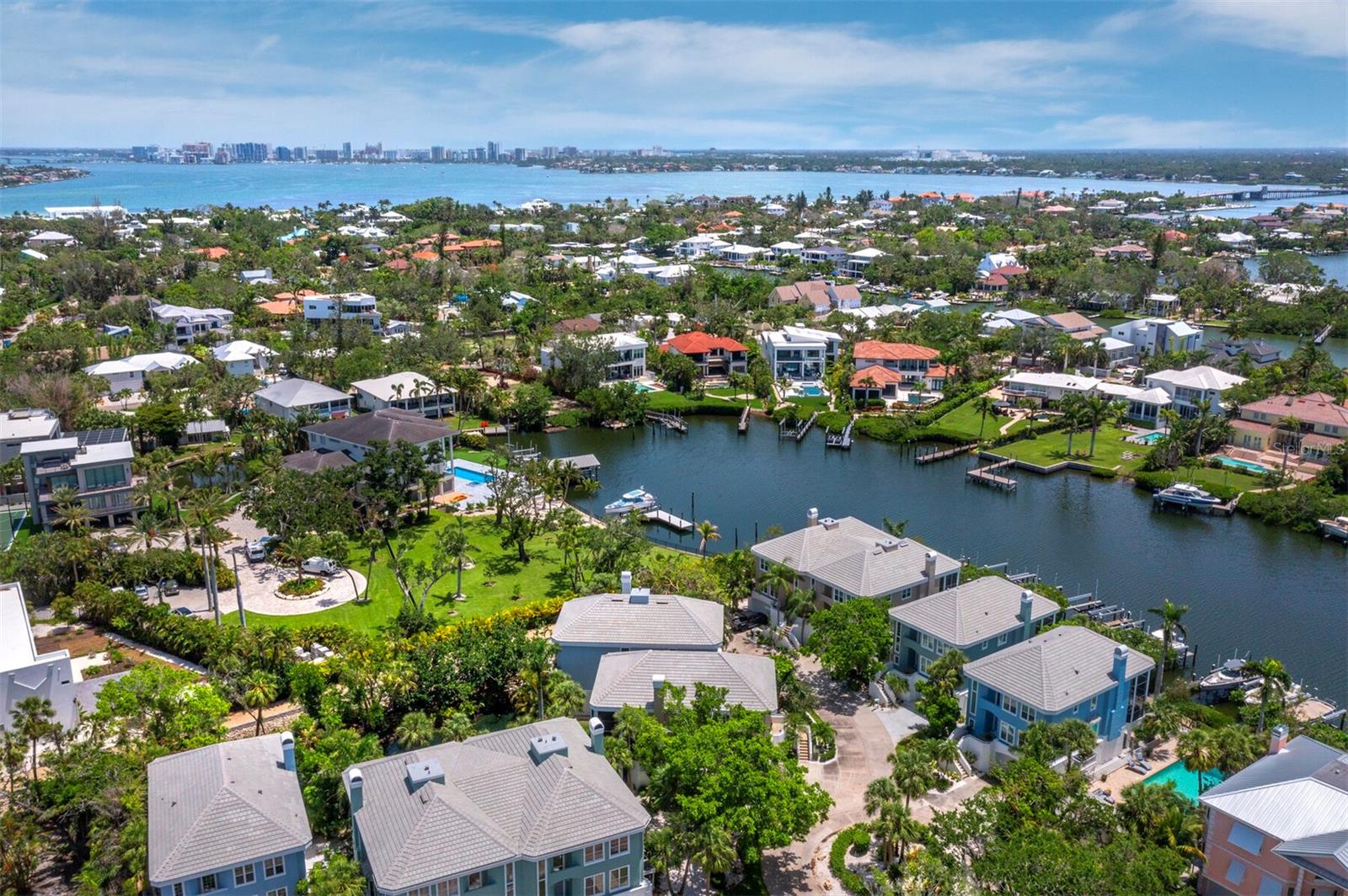 SOMERSET COVE - Residential