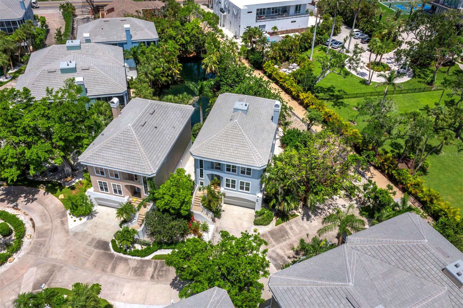 SOMERSET COVE - Residential