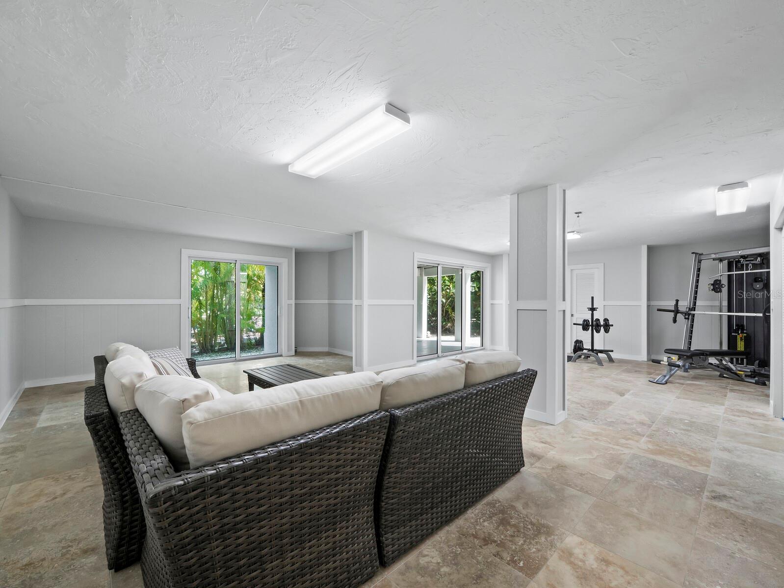 SOMERSET COVE - Residential
