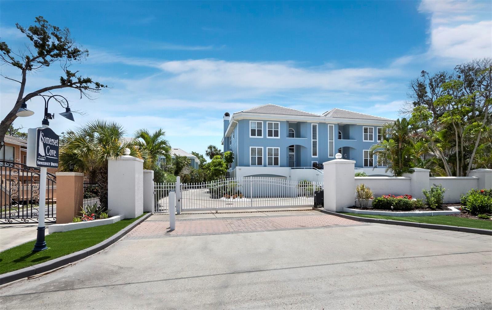 SOMERSET COVE - Residential