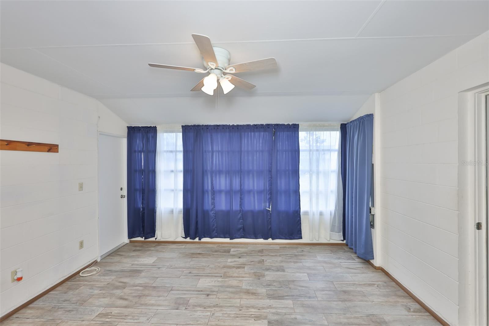 DEL WEBBS SUN CITY FLORIDA UN - Residential