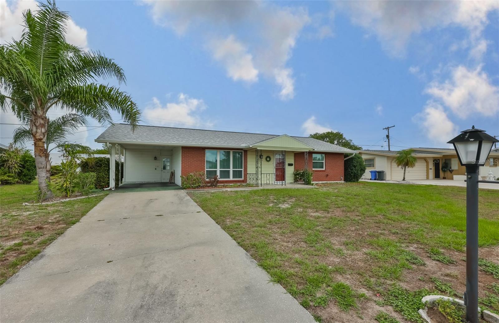 DEL WEBBS SUN CITY FLORIDA UN - Residential