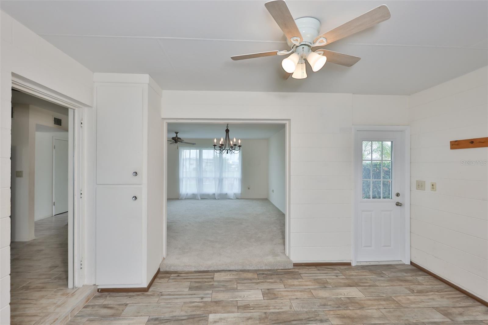 DEL WEBBS SUN CITY FLORIDA UN - Residential