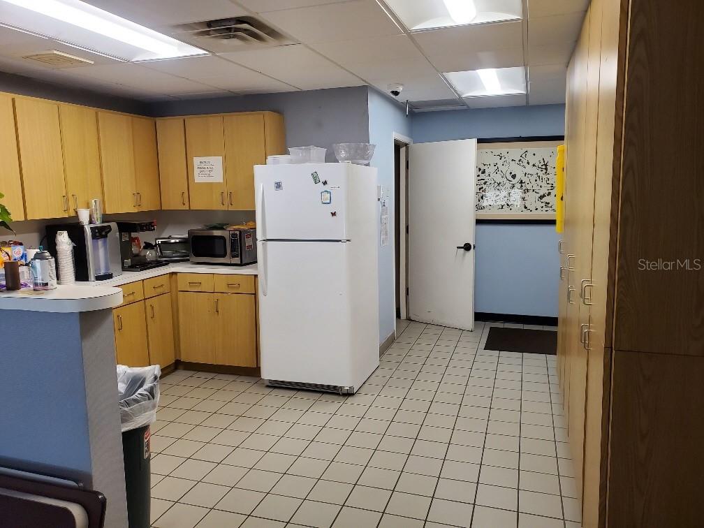 SUNSET ACRES - Commercial Sale