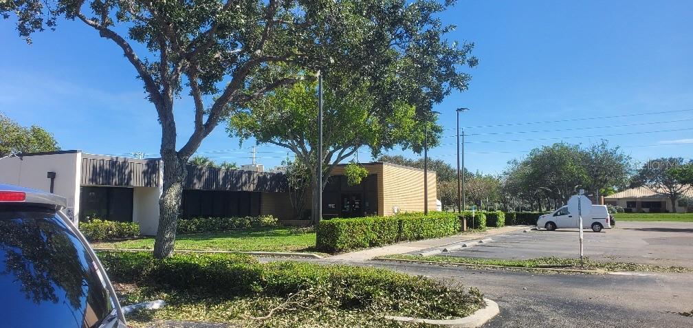 SUNSET ACRES - Commercial Sale