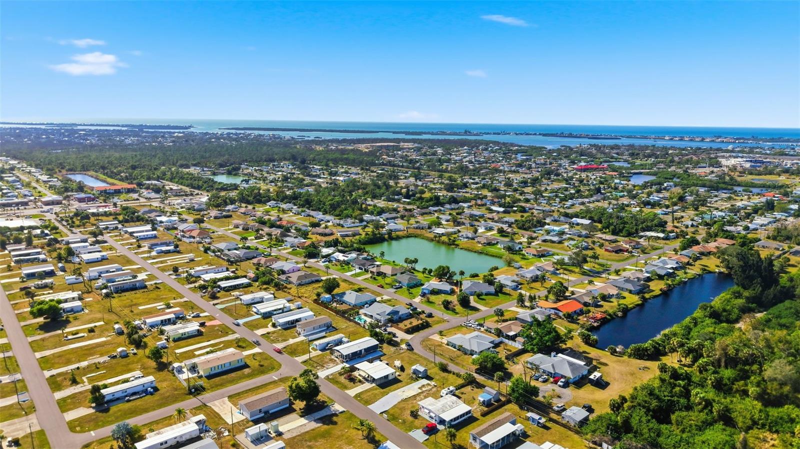 HOLIDAY MOB ESTATES - Land