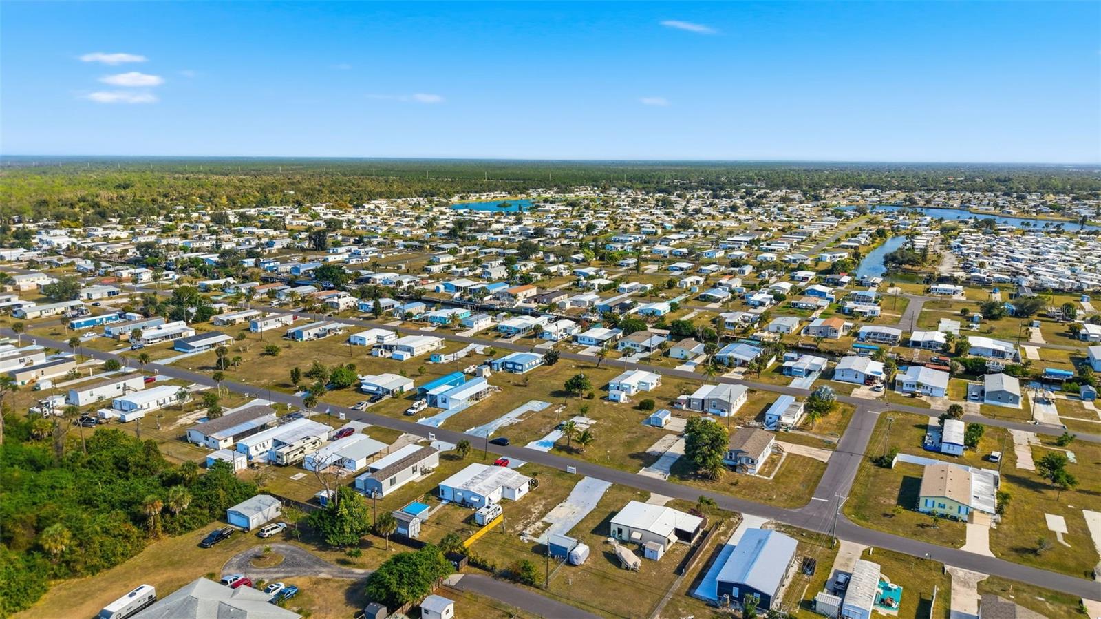 HOLIDAY MOB ESTATES - Land