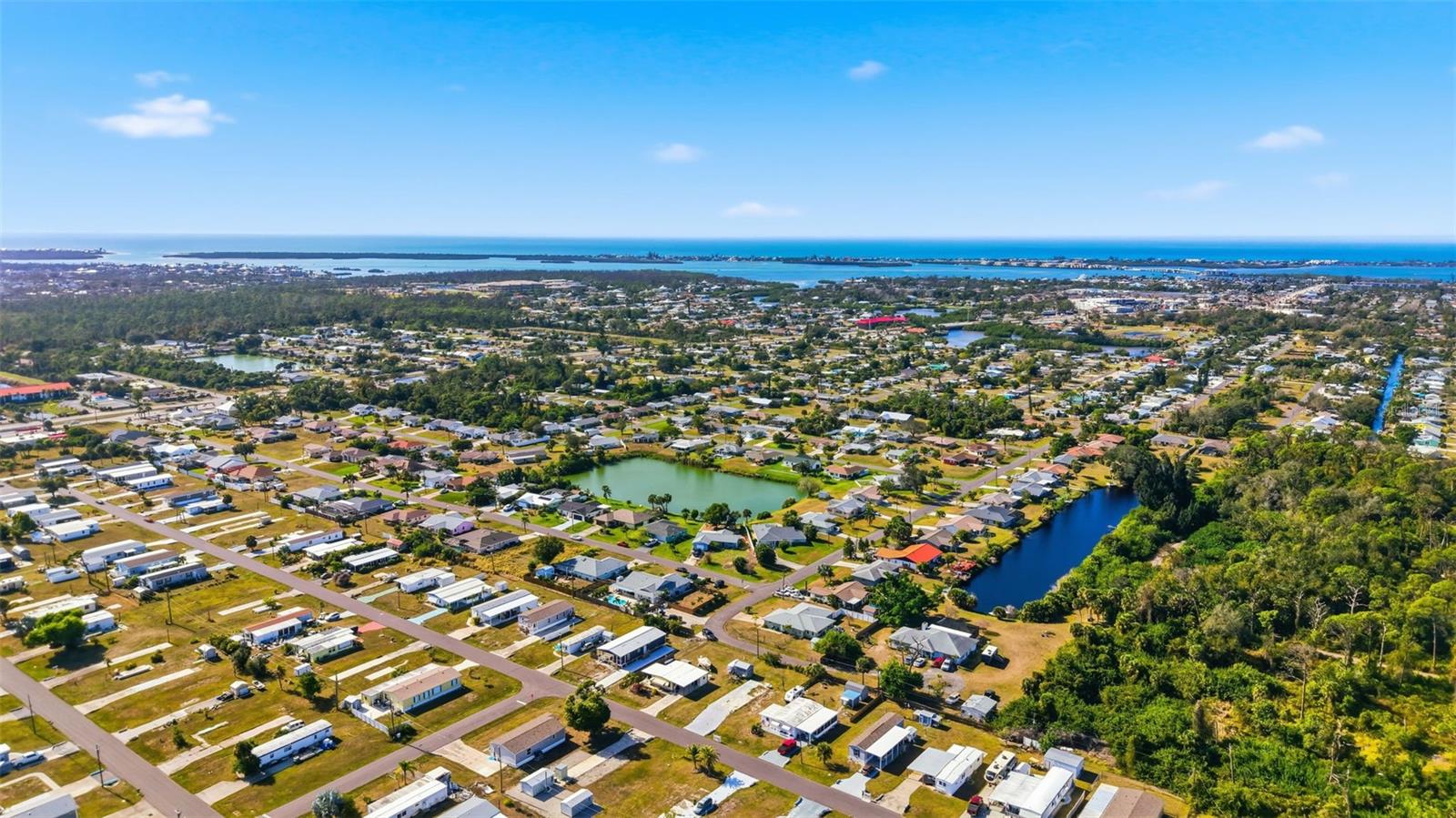 HOLIDAY MOB ESTATES - Land