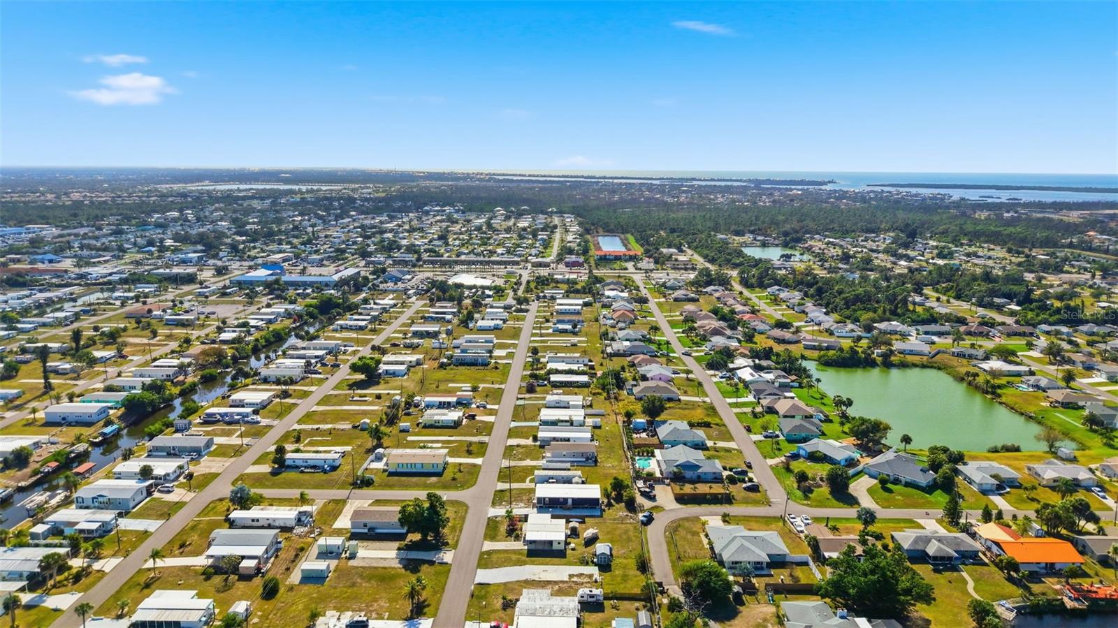 HOLIDAY MOB ESTATES - Land