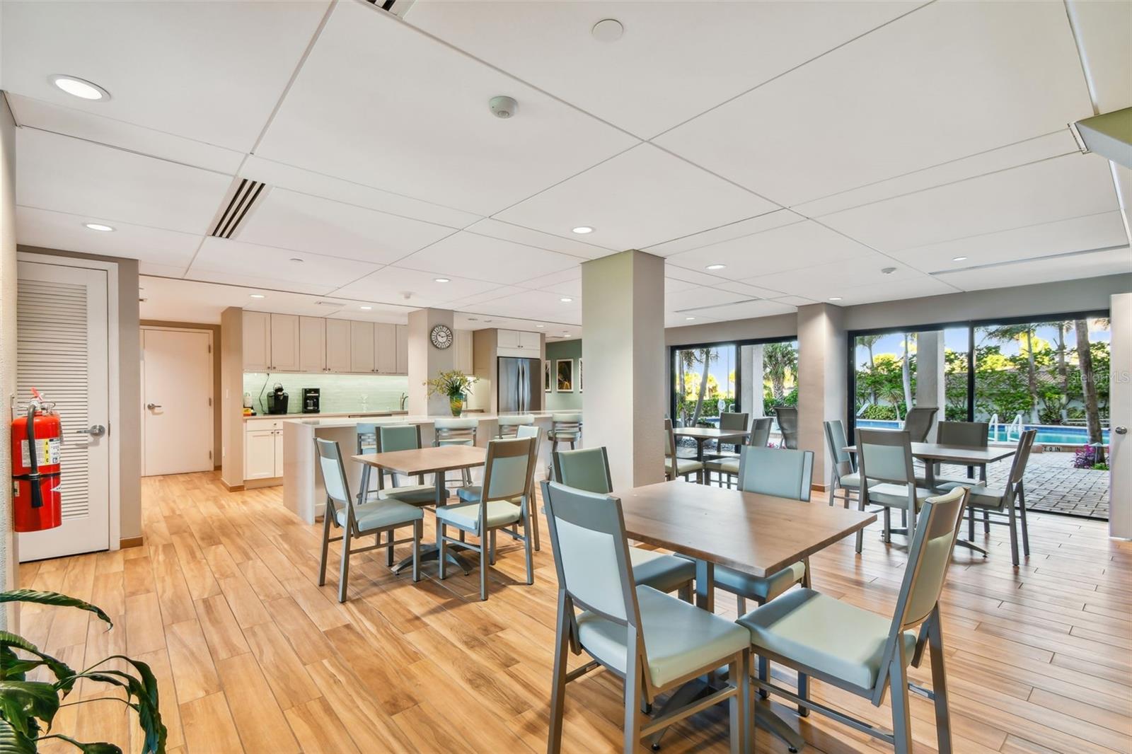 ST ARMAND TOWERS - Residential Lease