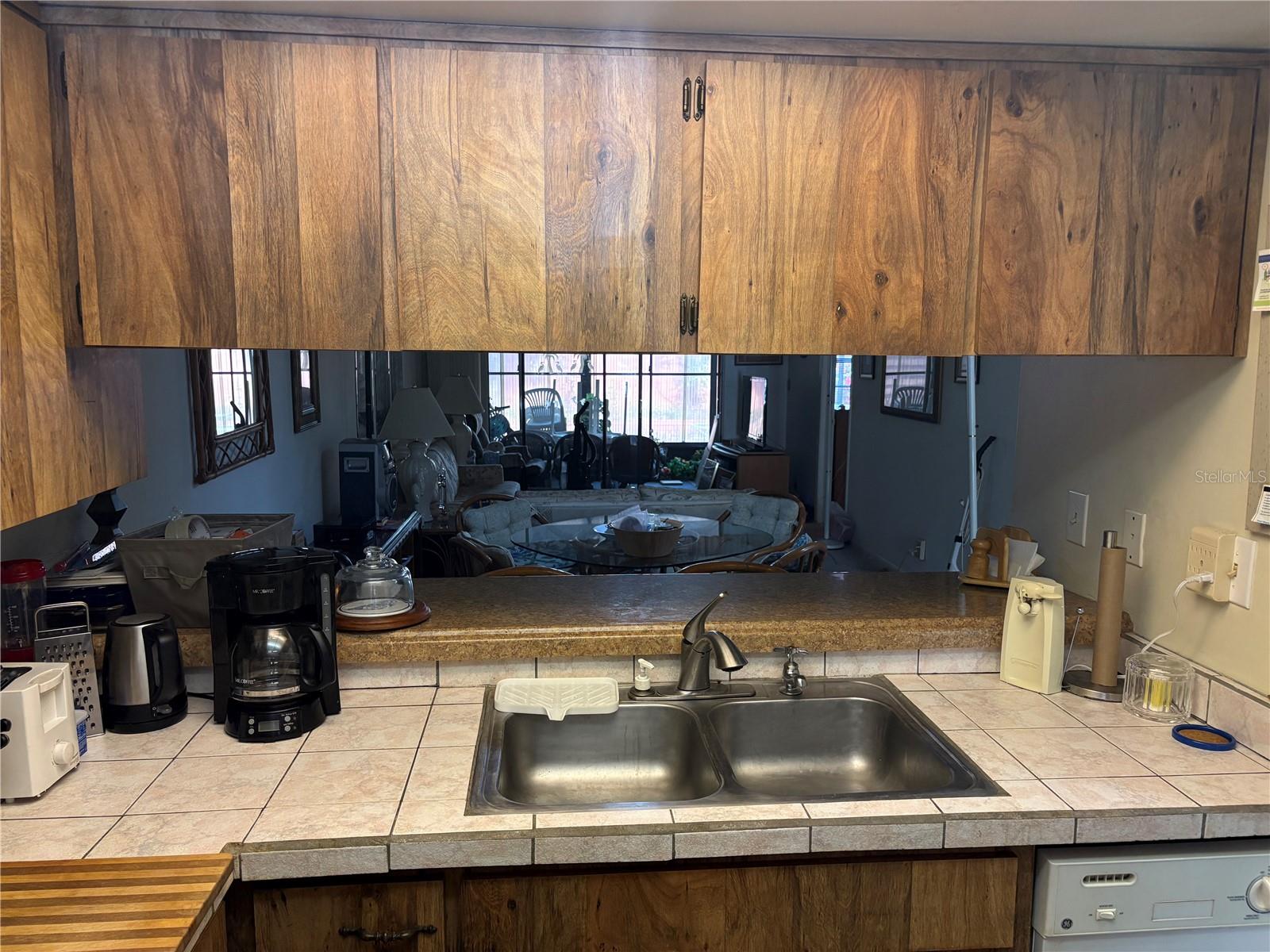 VILLAS OF SUNSET GROVE - Residential