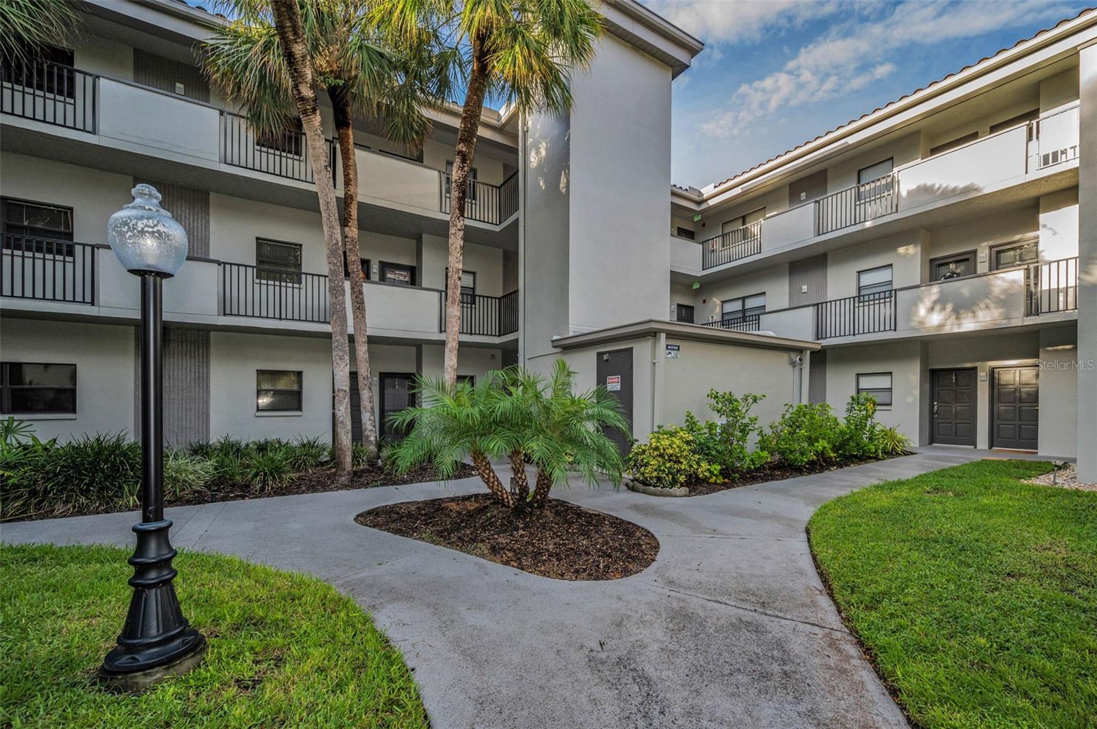 2650 COUNTRYSIDE BOULEVARD C106