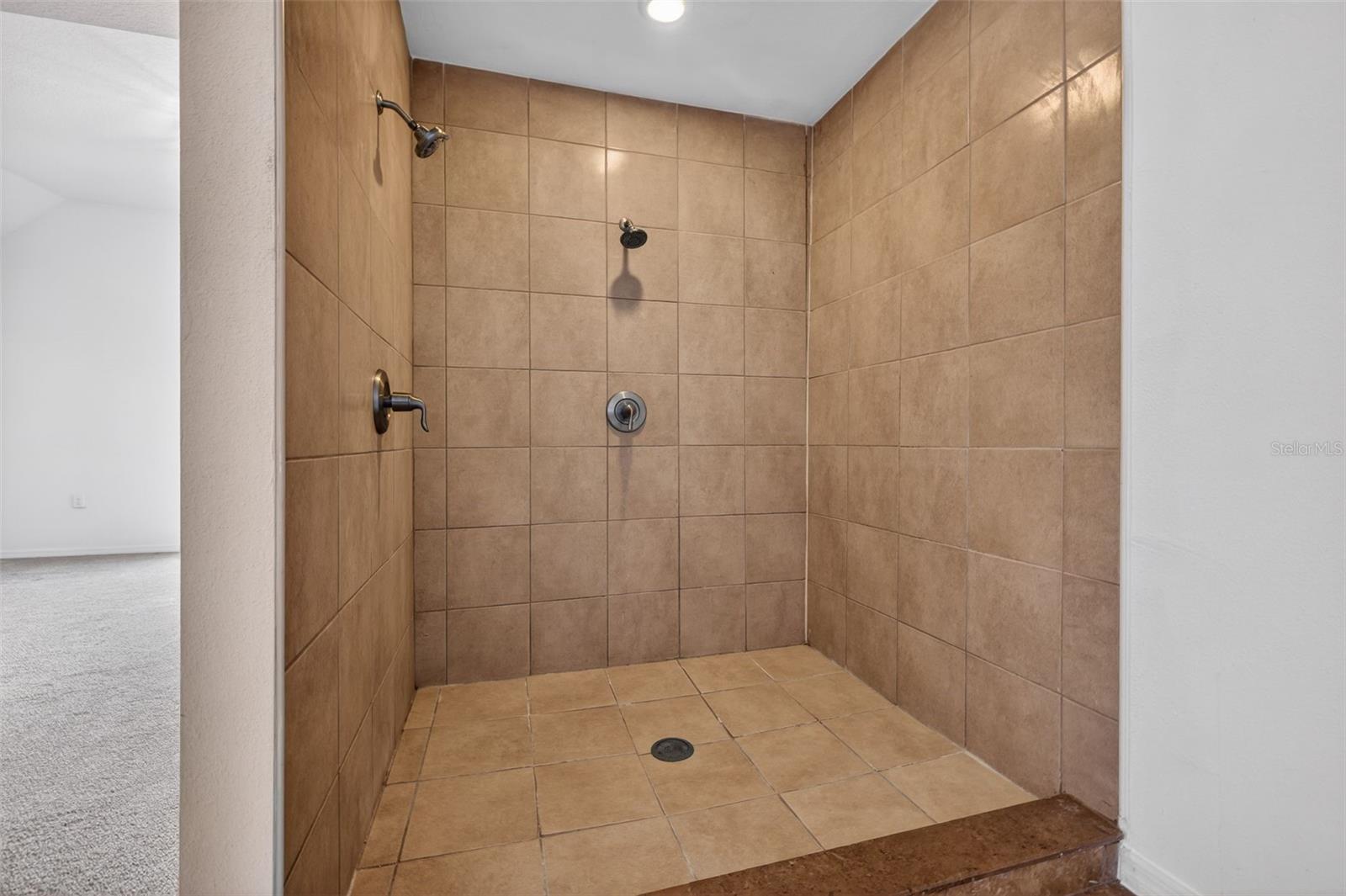 ROSEBURY PARK - Residential