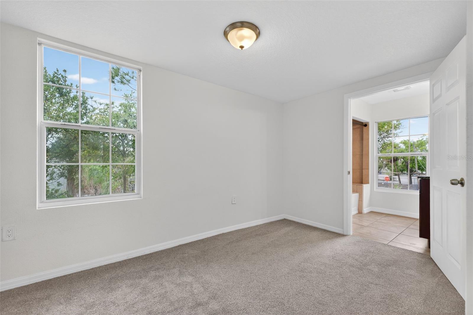 ROSEBURY PARK - Residential