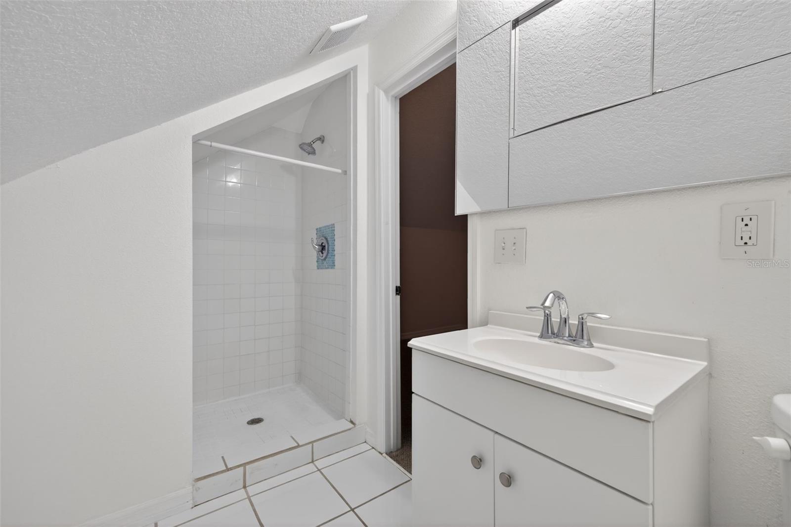 ROSEBURY PARK - Residential