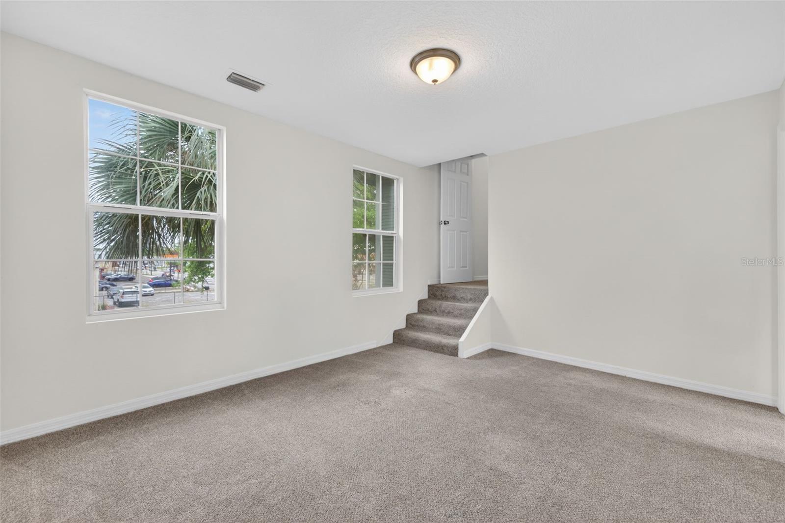 ROSEBURY PARK - Residential