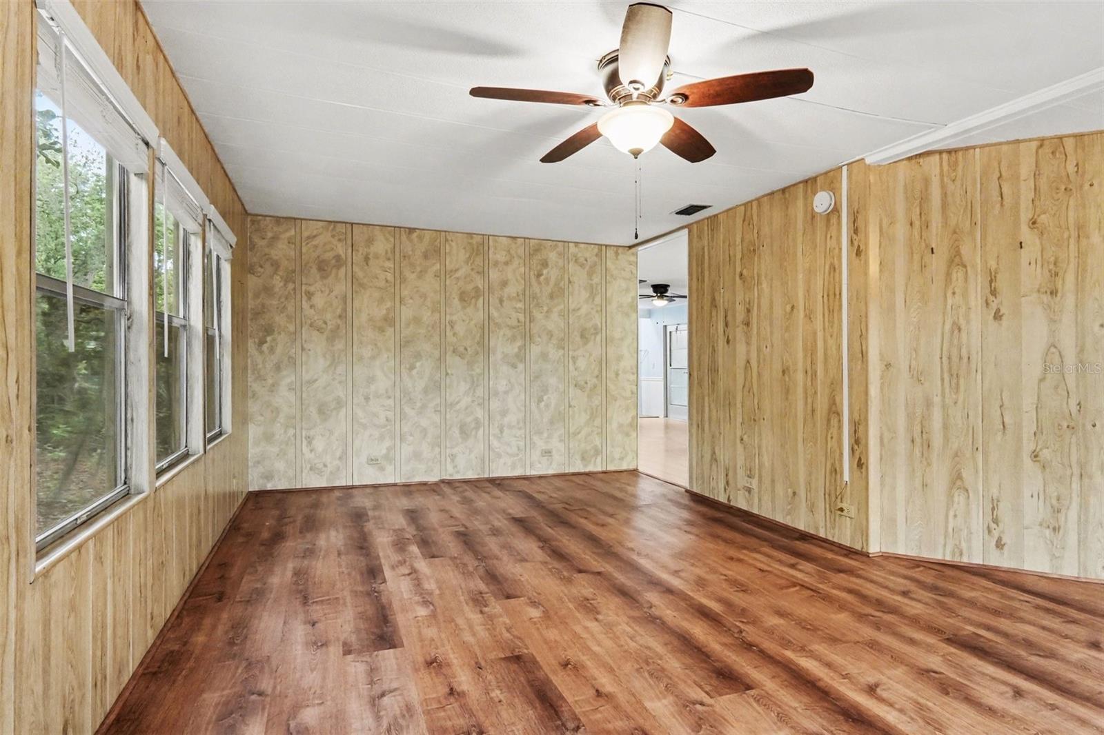 FOREST THE - Residential