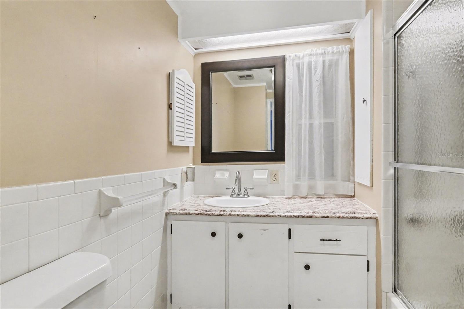 FOREST THE - Residential