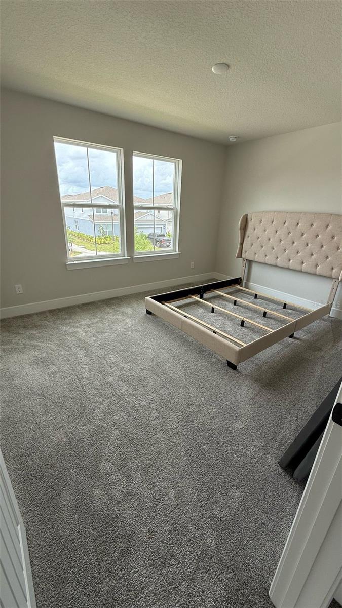 SPLIT OAK RESERVE - Residential Lease