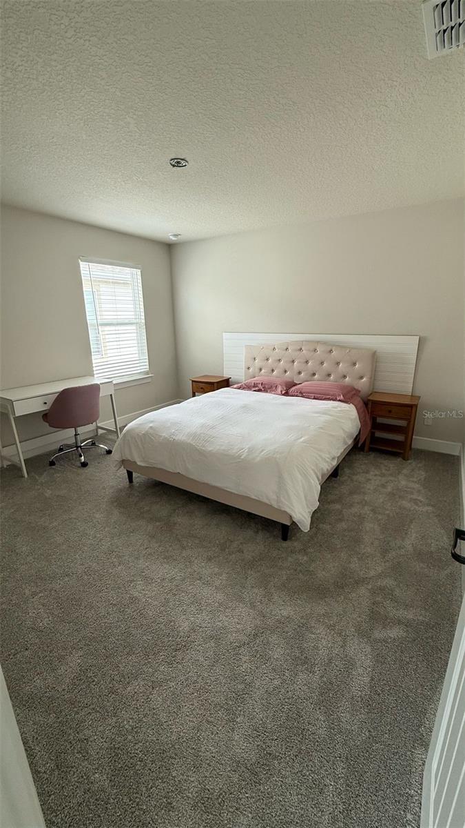 SPLIT OAK RESERVE - Residential Lease