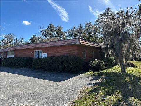 Tiny photo for 602 Hathaway Avenue, Bronson, FL 32621 (MLS # GC527270)