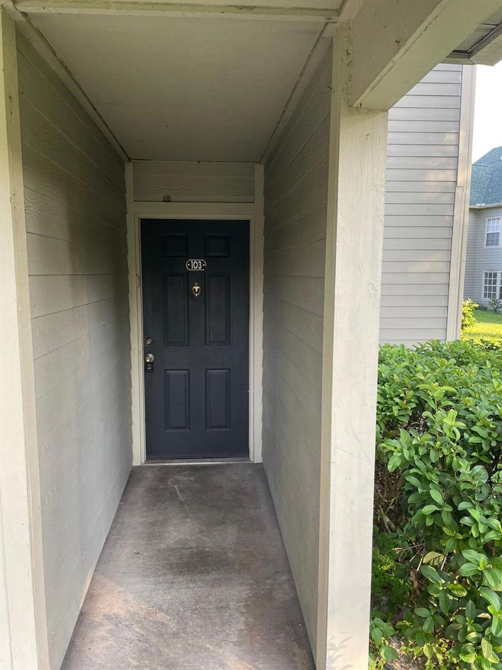 Photo of 6100 Westgate Dr #103, Orlando, FL 32835 (MLS # S5149548)