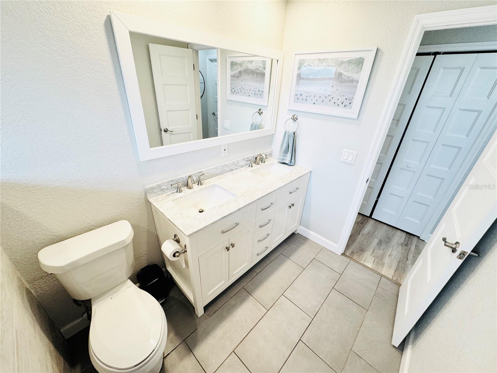 GULF GATE - Residential