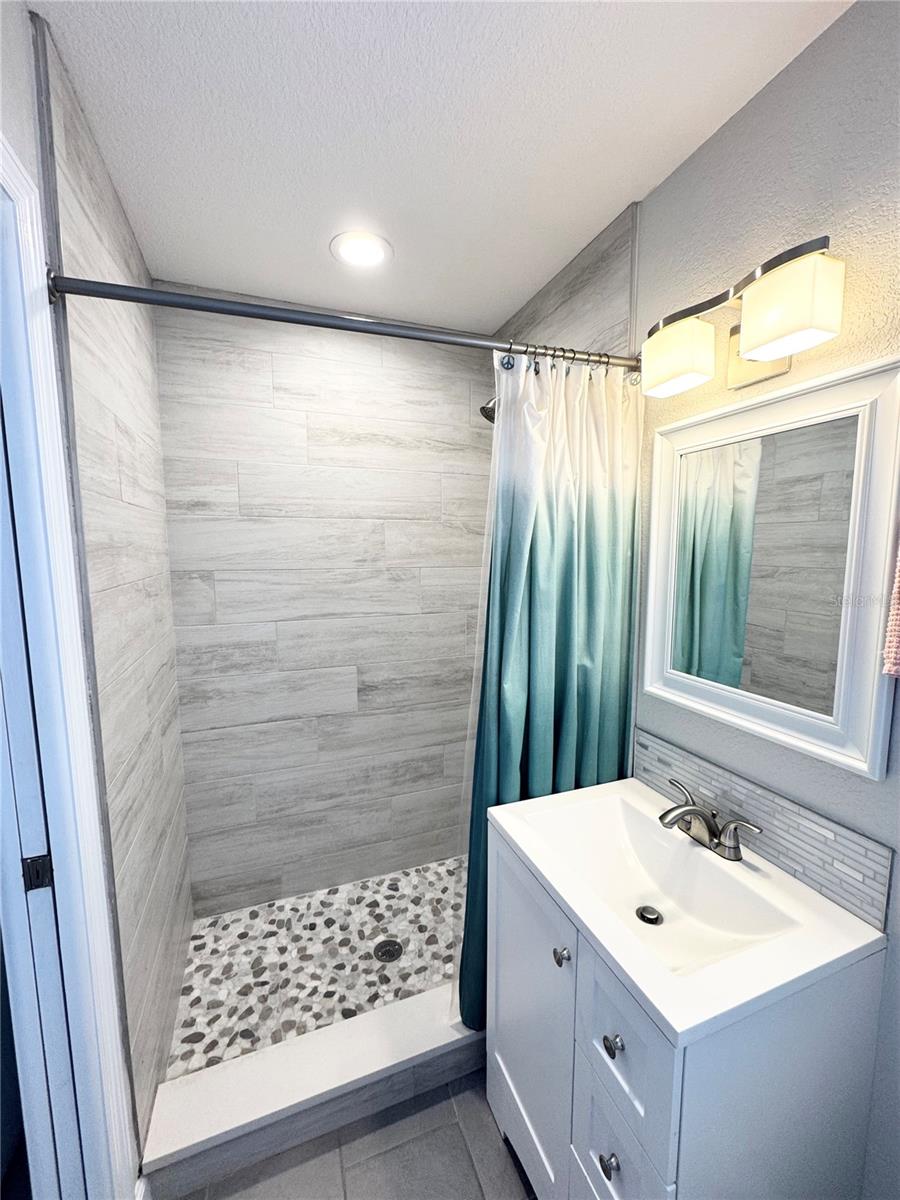 GULF GATE - Residential