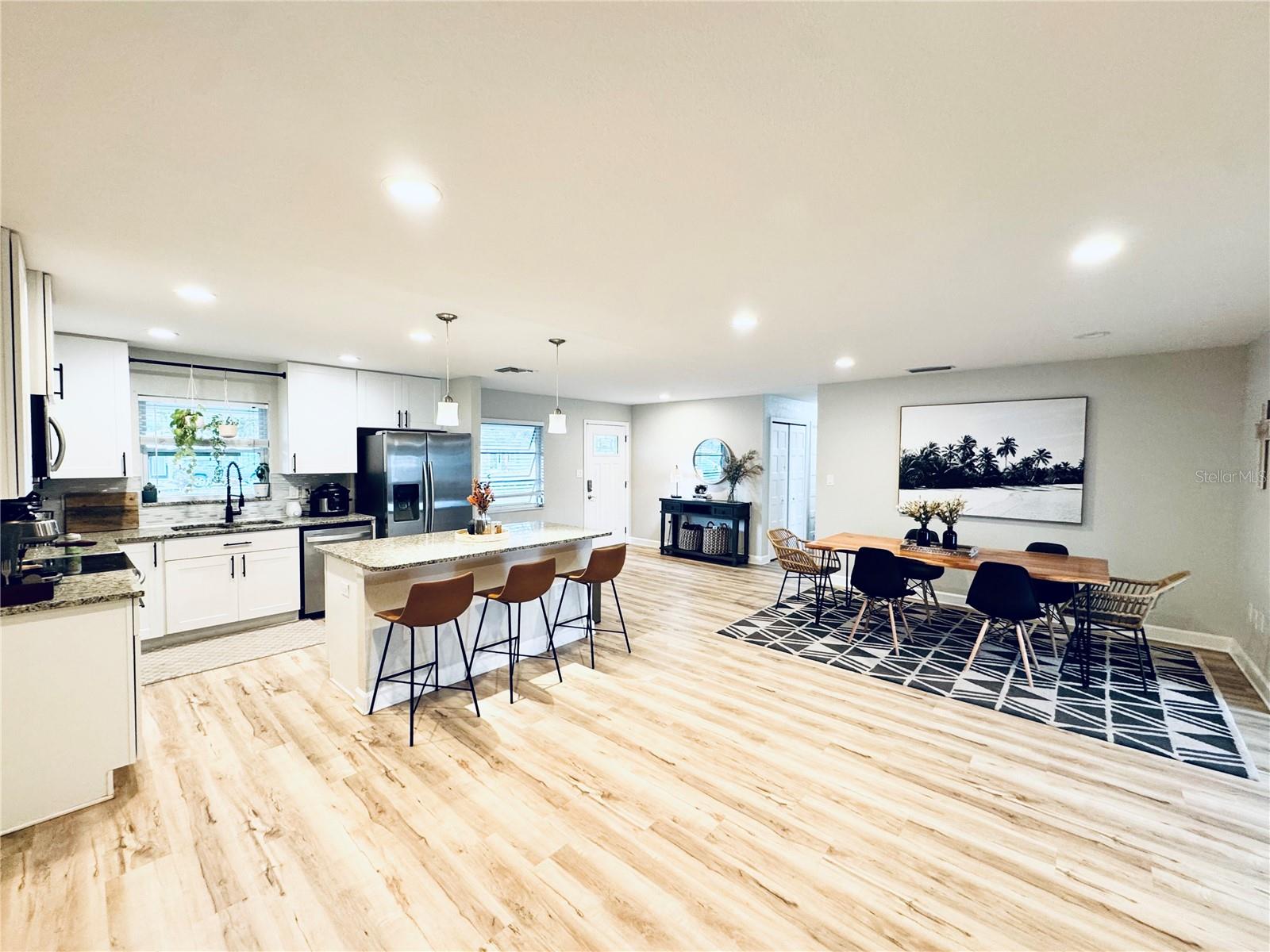 GULF GATE - Residential