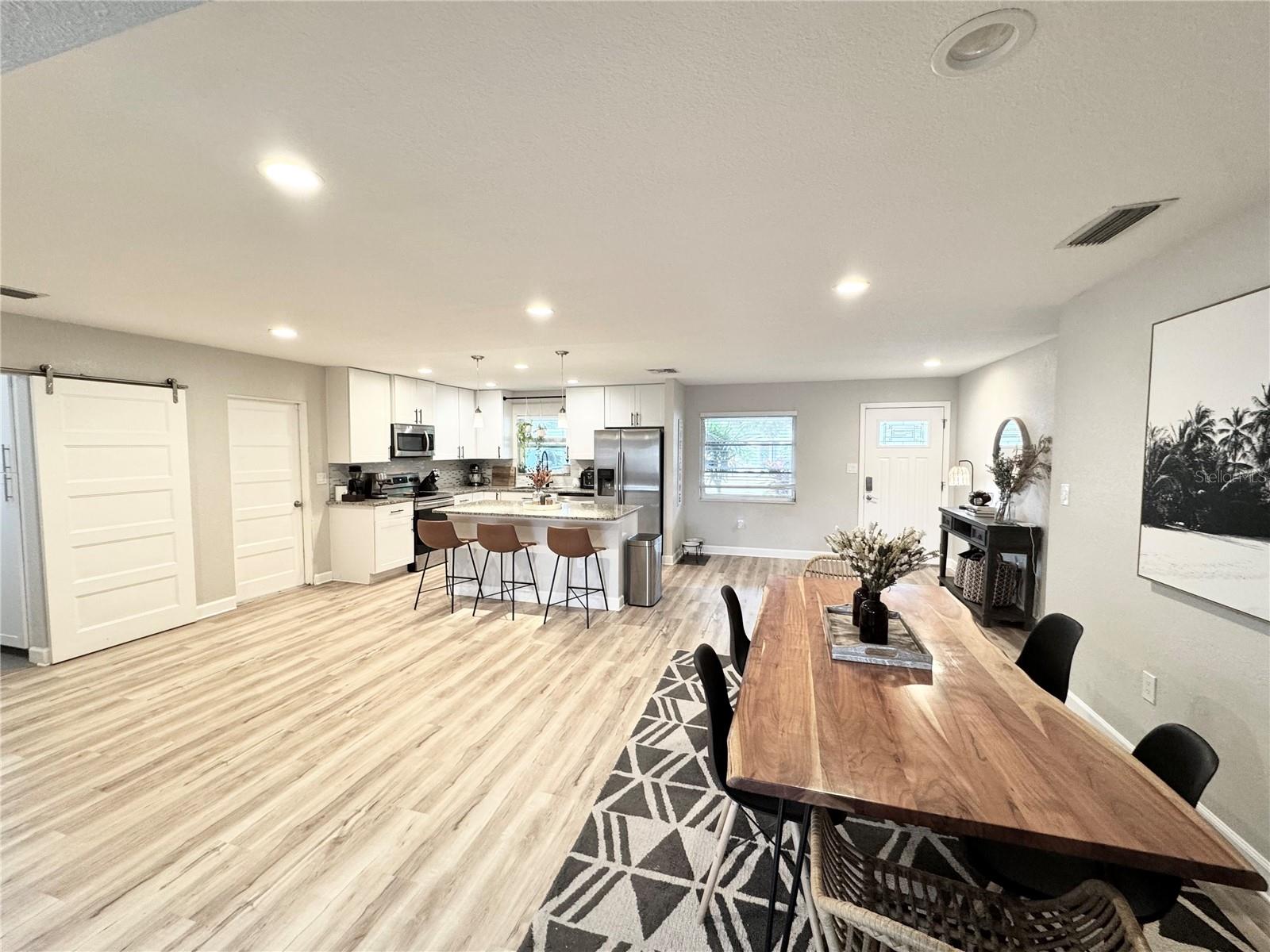 GULF GATE - Residential