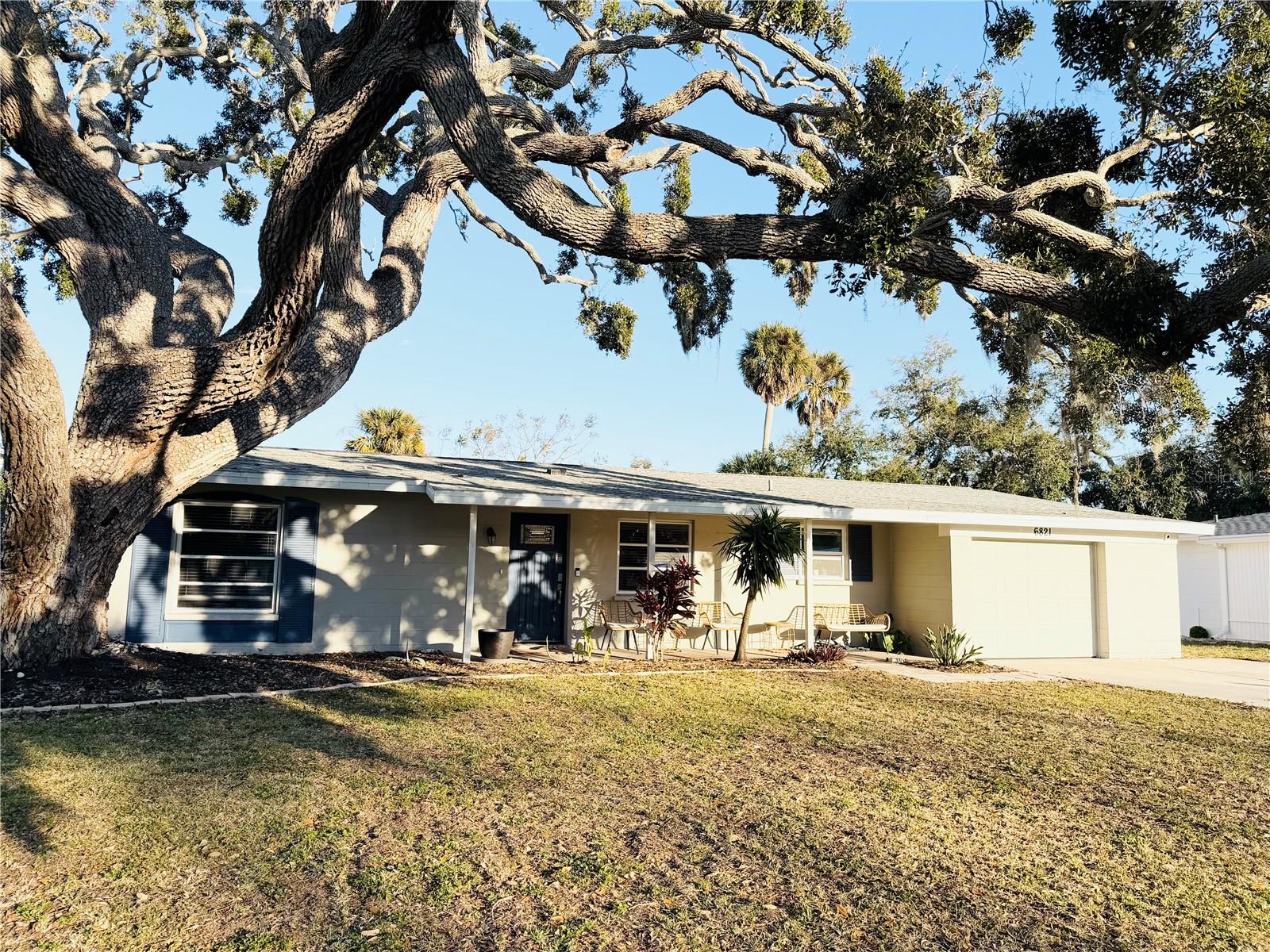 GULF GATE - Residential