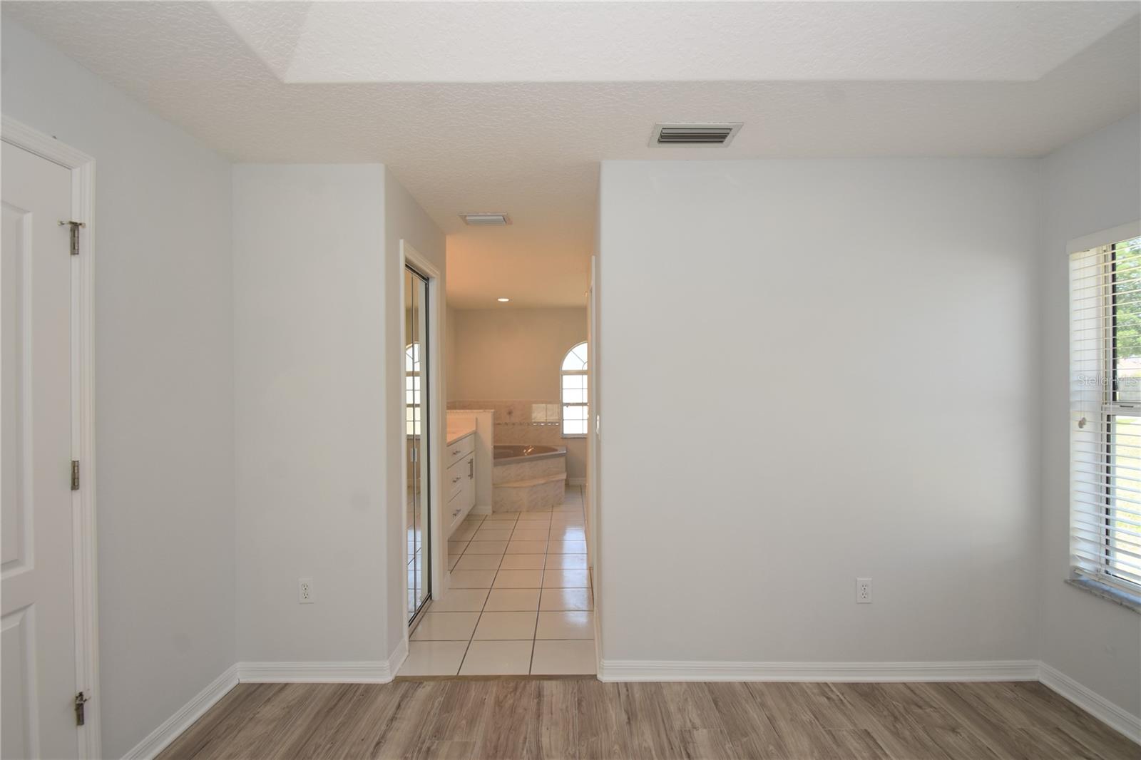 PINE LAKES - Residential