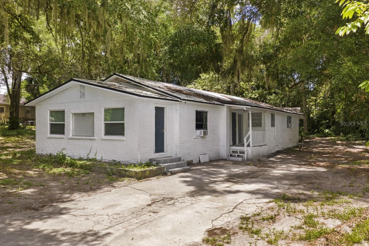 1118 NW 7TH AVENUE
