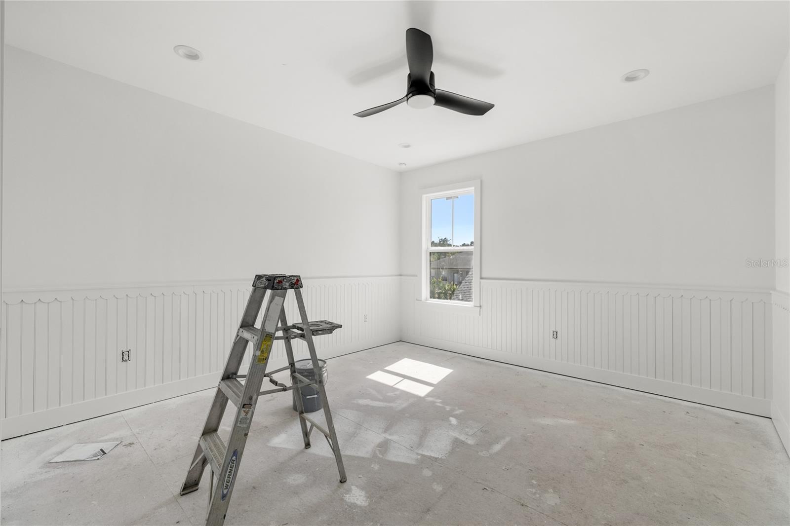 OAKLAND PK UN 7 SOUTH 112/136 LOT 175 - Residential