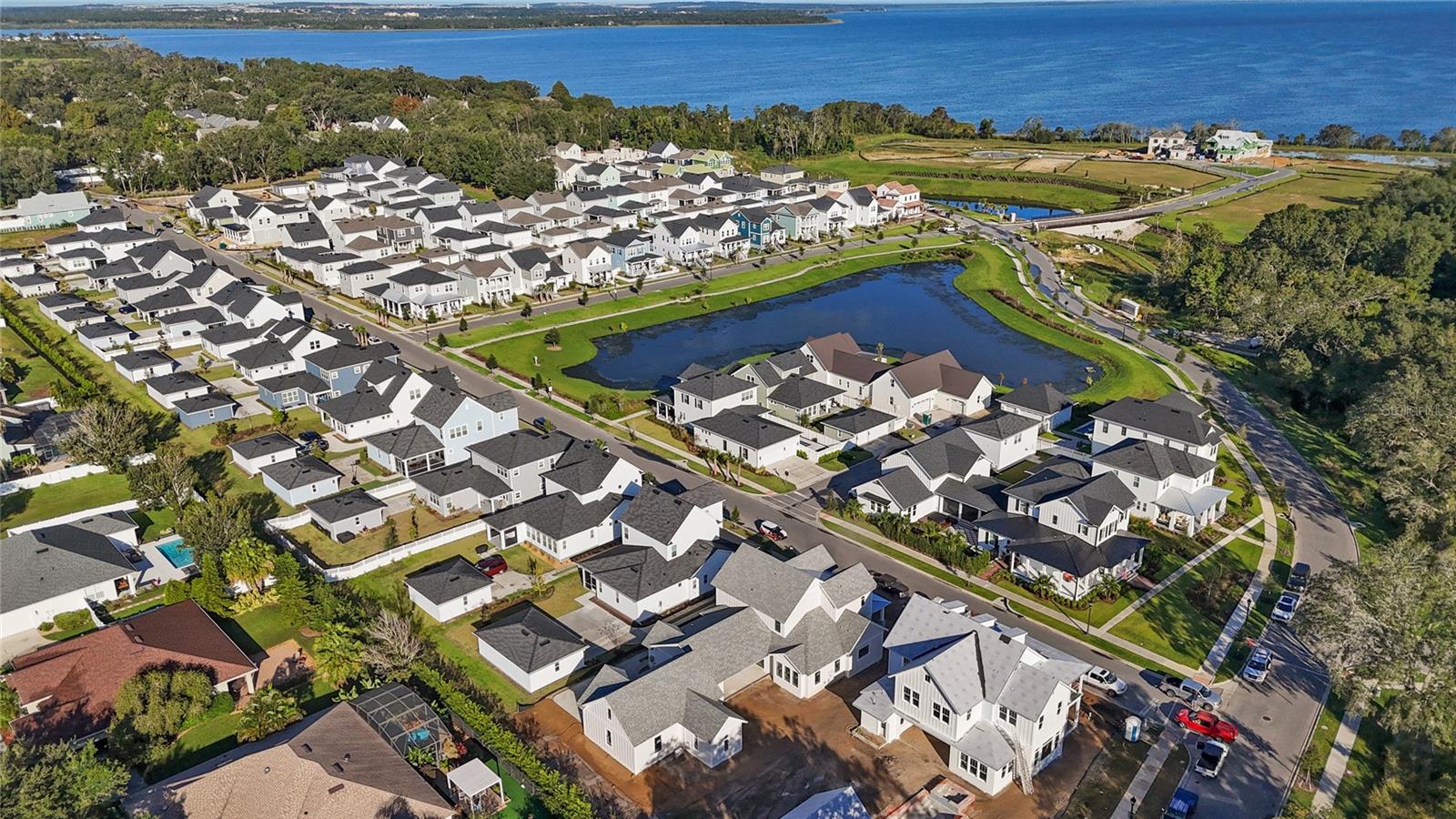 OAKLAND PK UN 7 SOUTH 112/136 LOT 175 - Residential