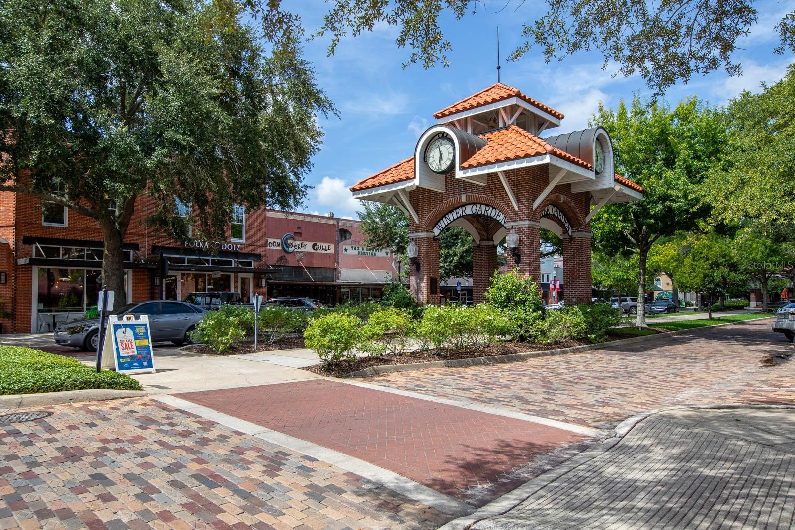 OAKLAND PK UN 7 SOUTH 112/136 LOT 175 - Residential