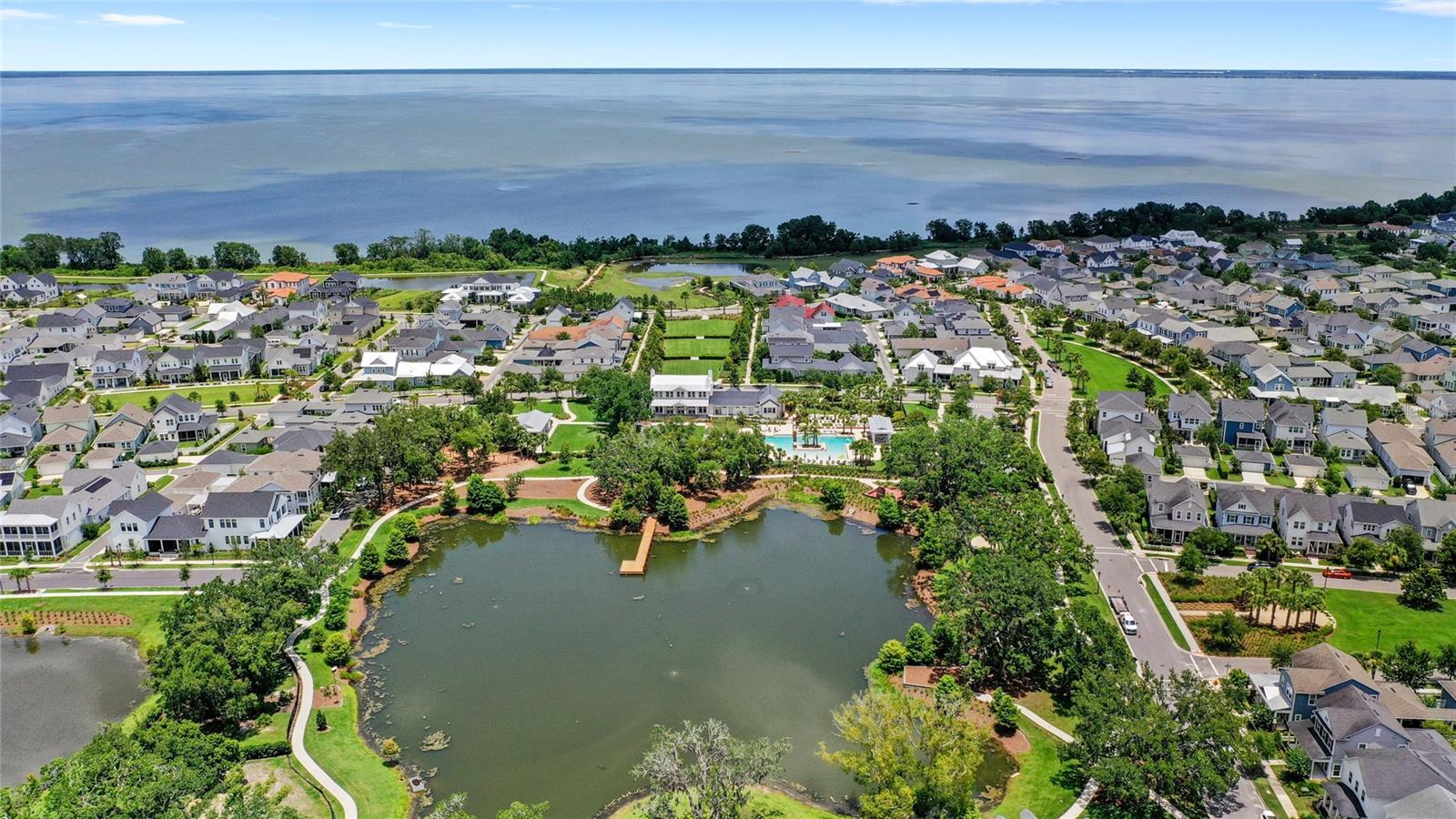 OAKLAND PK UN 7 SOUTH 112/136 LOT 175 - Residential