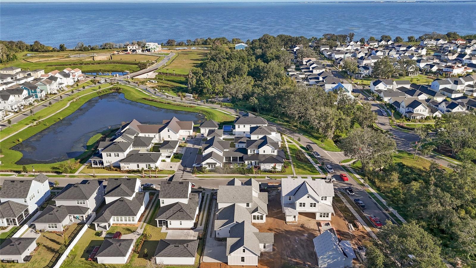 OAKLAND PK UN 7 SOUTH 112/136 LOT 175 - Residential