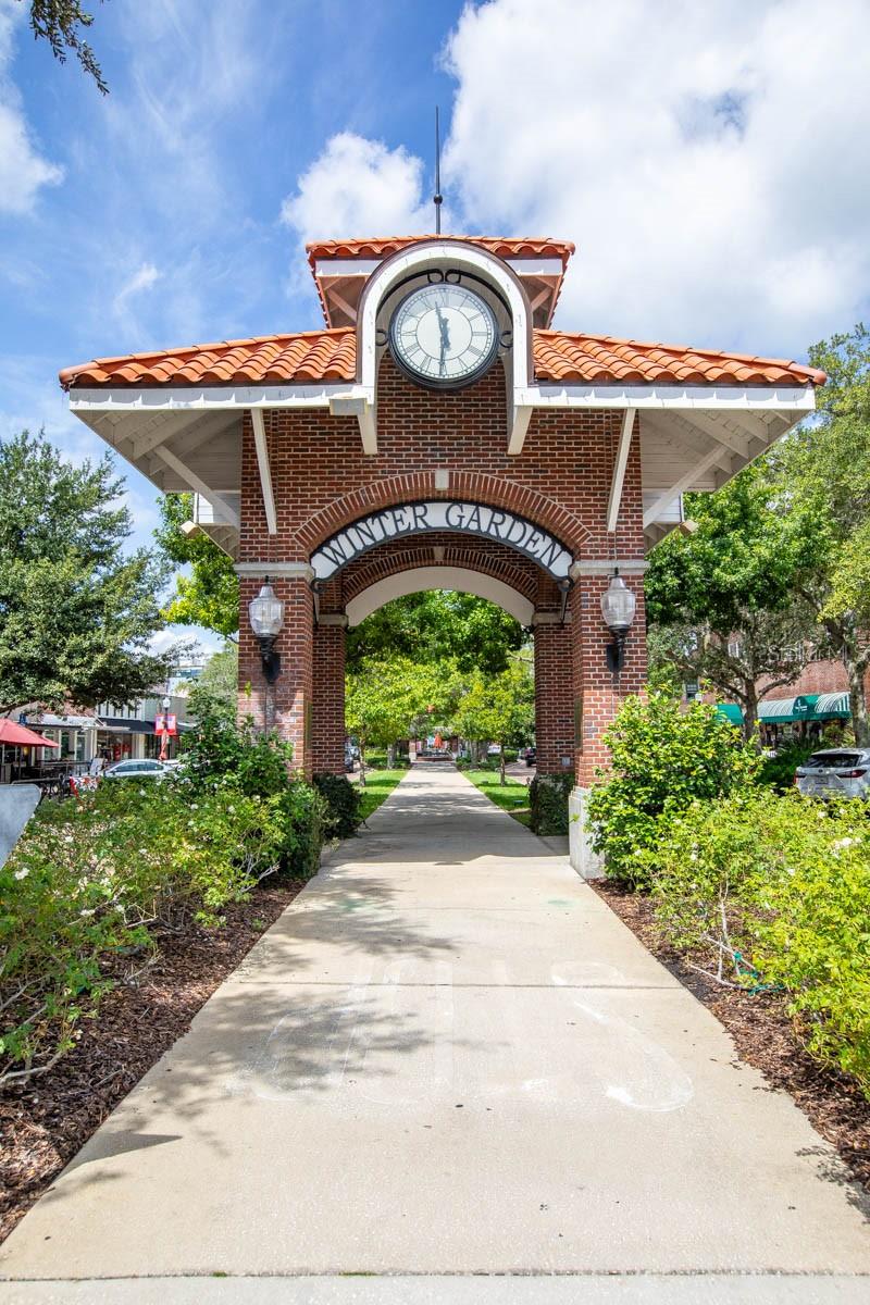 OAKLAND PK UN 7 SOUTH 112/136 LOT 175 - Residential