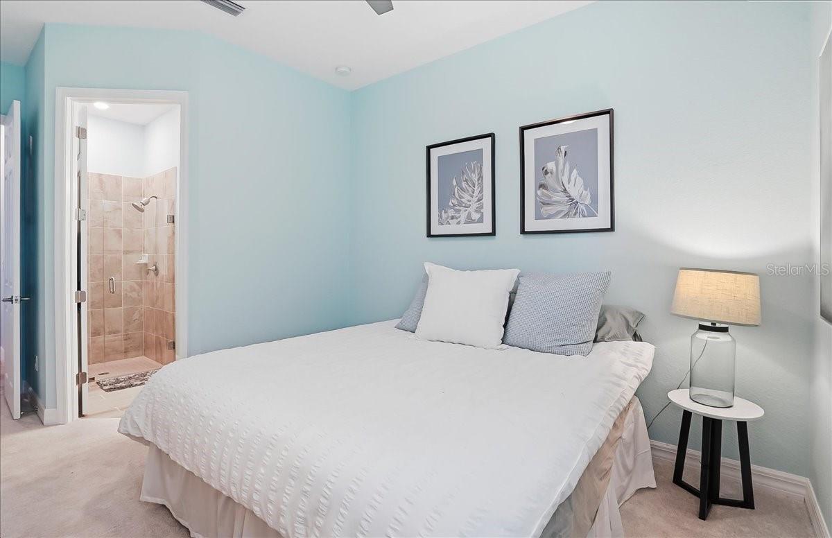 SARASOTA NATIONAL PH 13-C - Residential