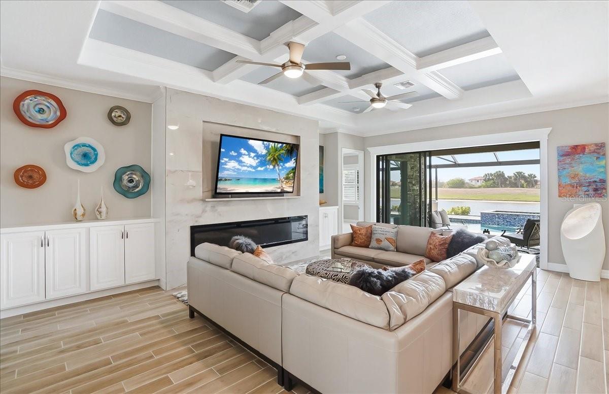 SARASOTA NATIONAL PH 13-C - Residential