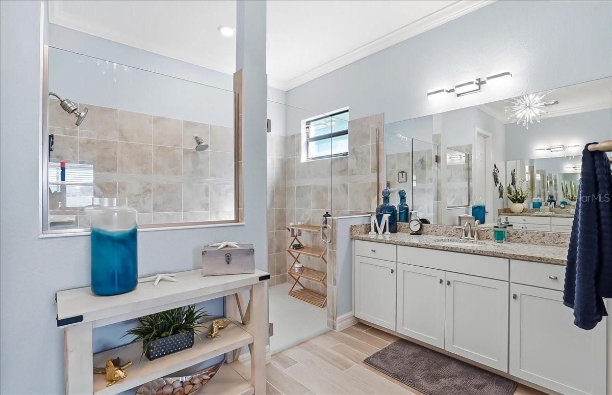 SARASOTA NATIONAL PH 13-C - Residential