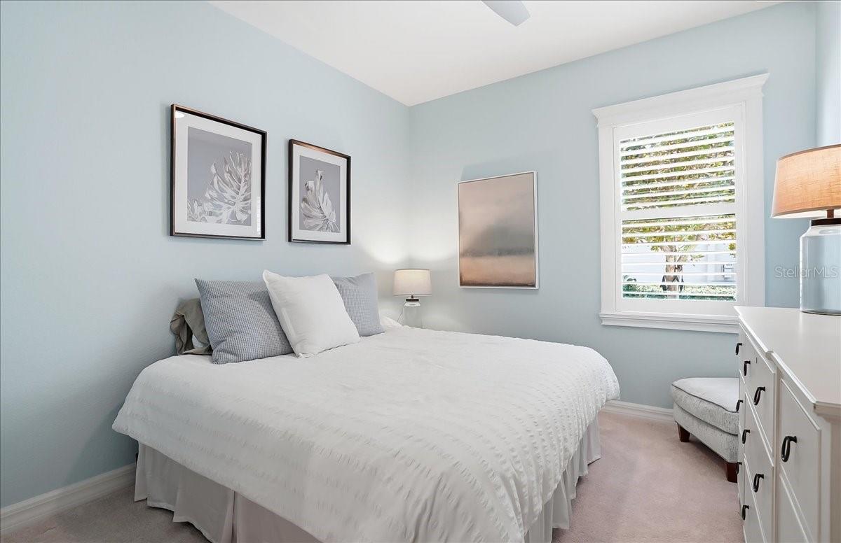 SARASOTA NATIONAL PH 13-C - Residential